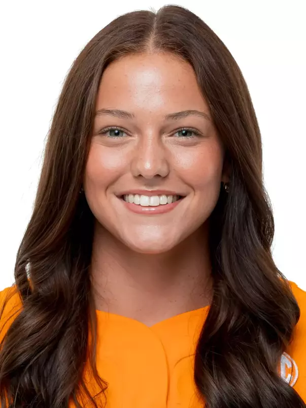 Clarke_Emma Headshot 2026