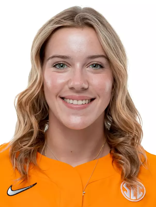 Morrison_Elsa Headshot 2026