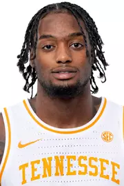 KNOXVILLE, TN - September 25, 2025 - Guard Amaree Abram #77 of the Tennessee Volunteers headshot taken in Knoxville, TN. Photo By Andrew Ferguson/Tennessee Athletics