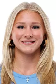 Emarie Peacock Headshot