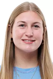 Savannah Van Scholten-Crawford Headshot