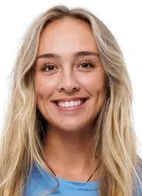 Stevie Mabey Headshot