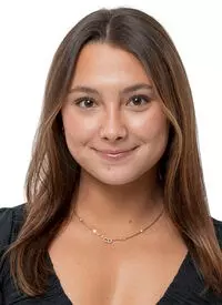 Julianna Bocska Headshot