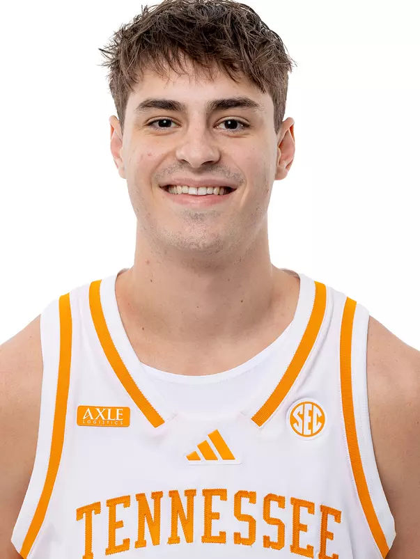 Gavin Paull Headshot 2026-27