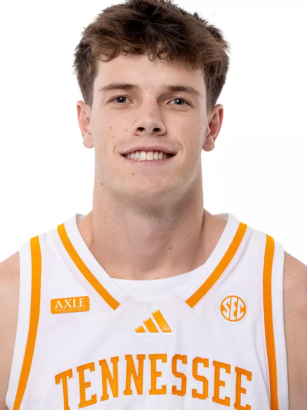 Campbell Duncan Headshot 2026-27