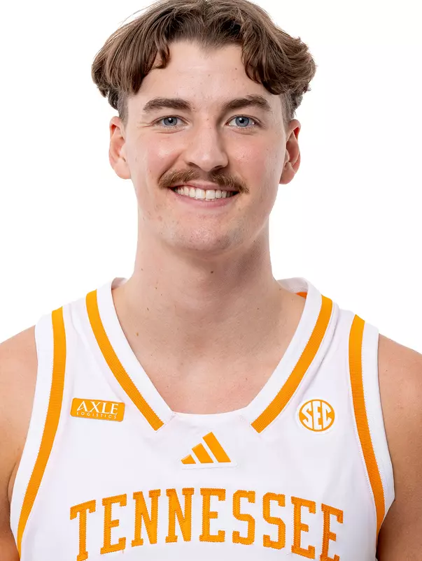 Tyler Lundblade Headshot 2026-27