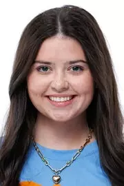 Abby Biddar Headshot