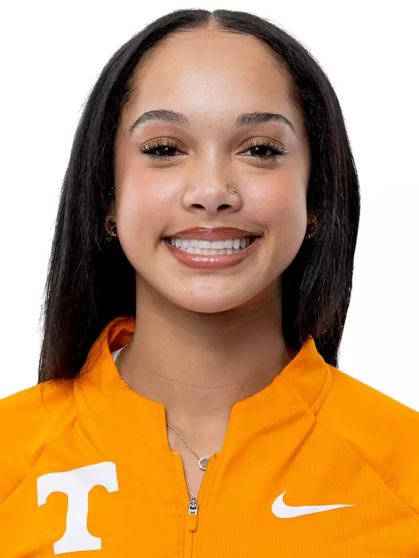 KNOXVILLE, TN - February 16, 2026 - Psalmn Jones of the Tennessee Volunteers headshot taken in Knoxville, TN. Photo By Andrew Ferguson/Tennessee Athletics