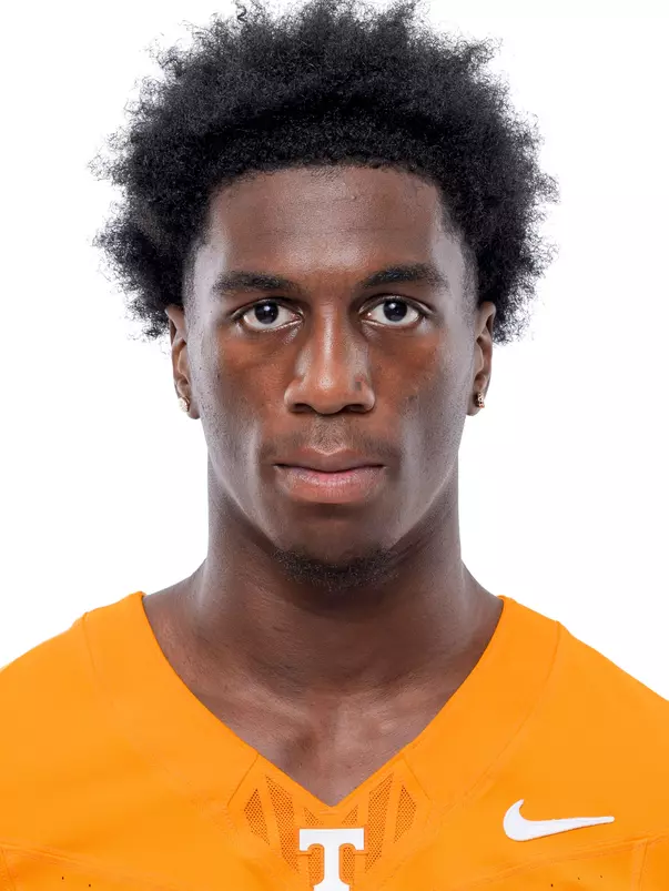 KNOXVILLE, TN - June 18, 2026 - Wide receiver Radarious Jackson #5 of the Tennessee Volunteers headshot taken in Knoxville, TN. Photo By Andrew Ferguson/Tennessee Athletics