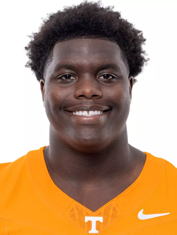KNOXVILLE, TN - June 18, 2026 - Offensive lineman David Sanders Jr. #70 of the Tennessee Volunteers headshot taken in Knoxville, TN. Photo By Andrew Ferguson/Tennessee Athletics