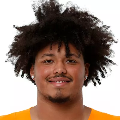 Daevin Hobbs headshot