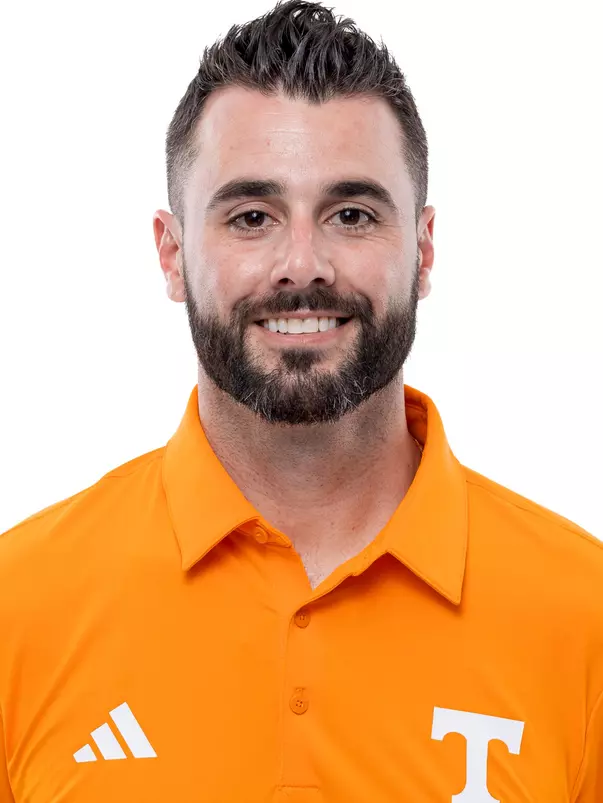 KNOXVILLE, TN - June 18, 2026 - Josh Sinagoga headshot taken in Knoxville, TN. Photo By Andrew Ferguson/Tennessee Athletics