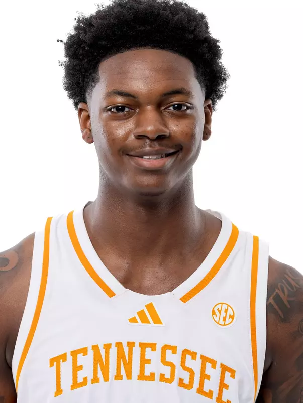 KNOXVILLE, TN - July 15, 2026 - Guard Marquis Clark #8 of the Tennessee Volunteers headshot taken in Knoxville, TN. Photo By Andrew Ferguson/Tennessee Athletics