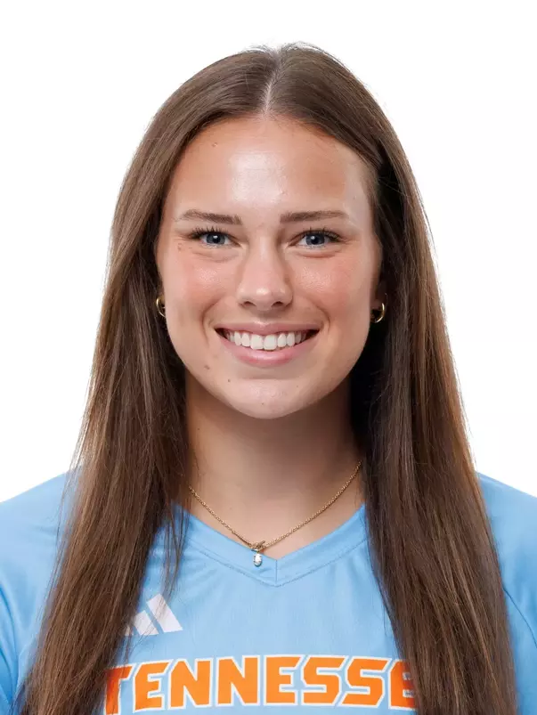 Lauryn Berry Soccer Headshot