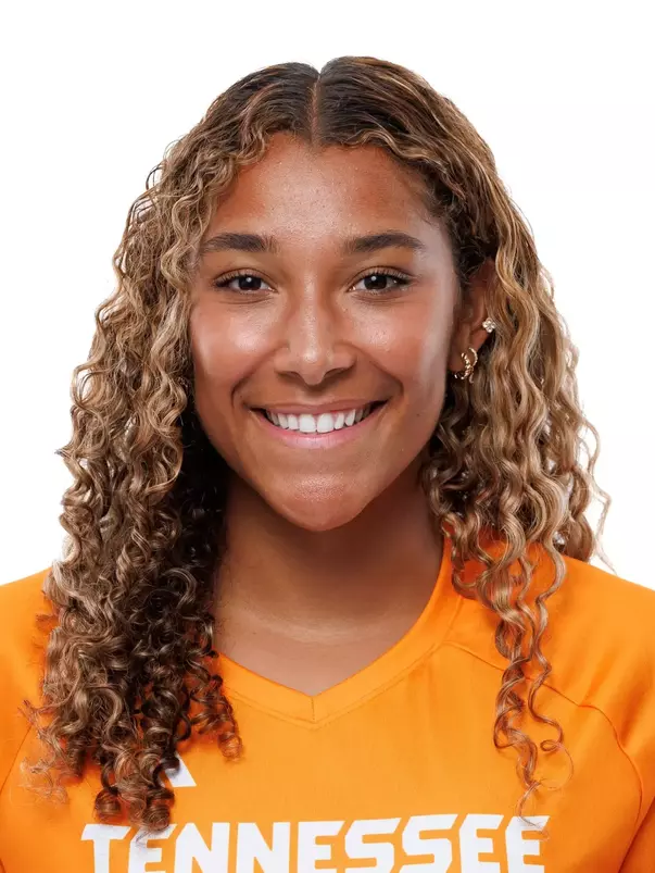 Ayva Jordan Soccer Headshot