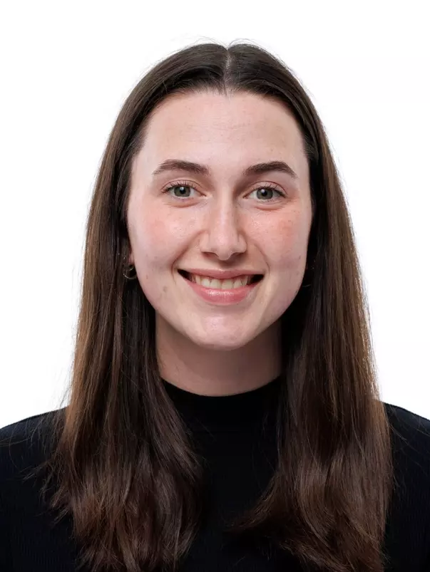 C. Vivian Headshot Sports Med