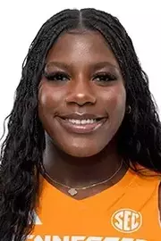 Kennedi Rogers Headshot