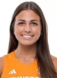 Maggie Dostic Headshot