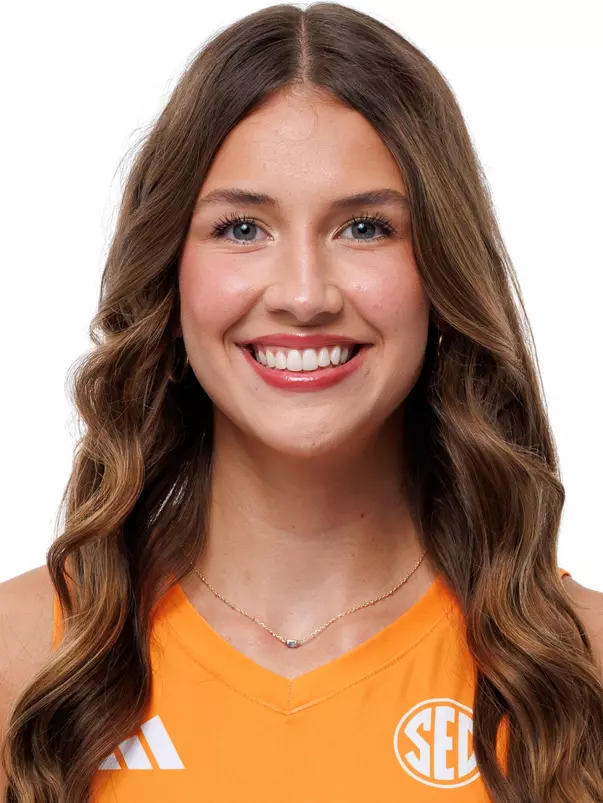 Sydney Jaynes Head Shot