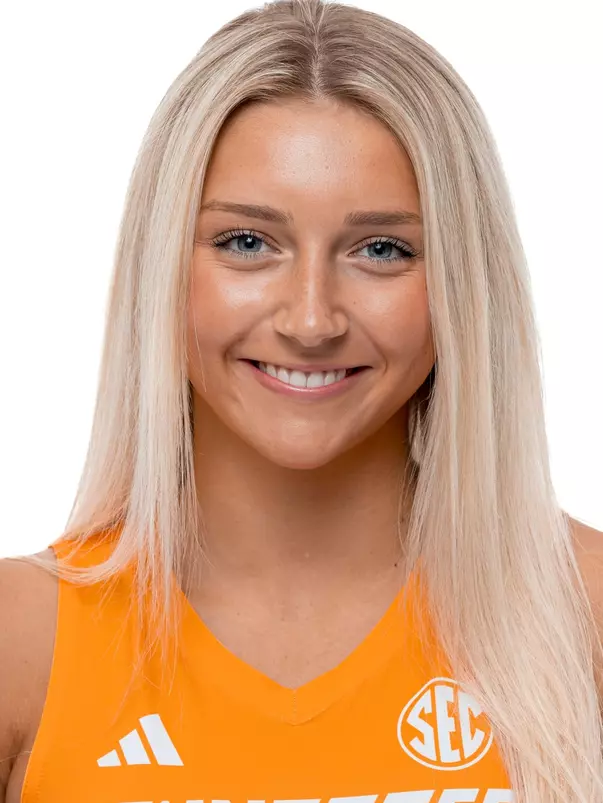 Emma Frietch Head Shot