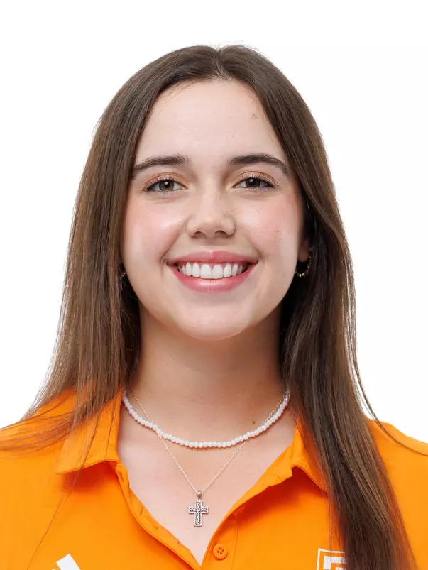 Kyra Van Kan headshot