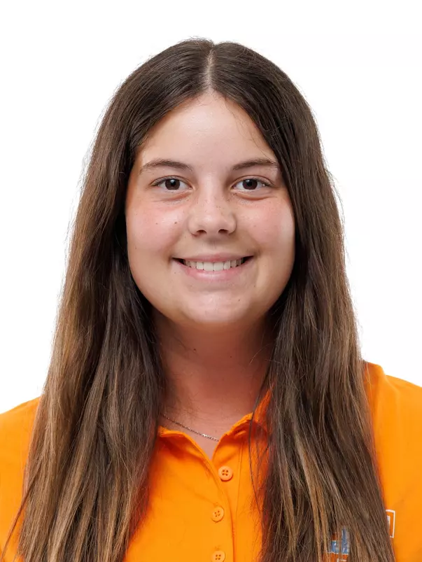 Madison Messimer Headshot