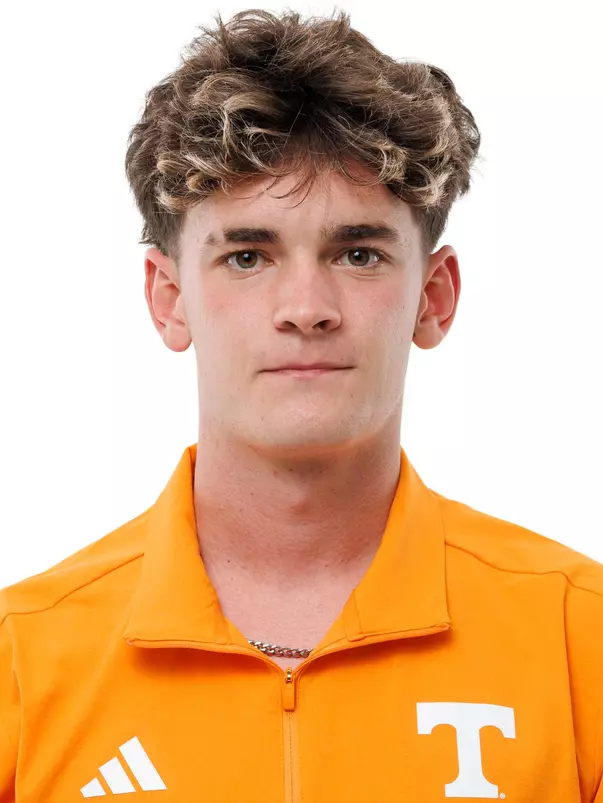 KNOXVILLE, TN - August 25, 2026 - Noah Harris of the Tennessee Volunteers headshot taken in Knoxville, TN. Photo By Kate Luffman/Tennessee Athletics