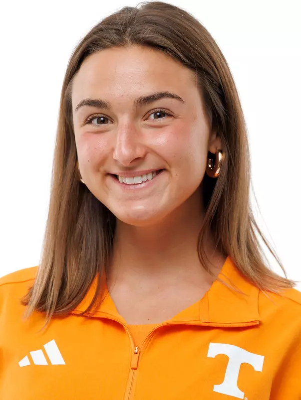 KNOXVILLE, TN - August 25, 2026 - Caroline Lyerly of the Tennessee Volunteers headshot taken in Knoxville, TN. Photo By Kate Luffman/Tennessee Athletics