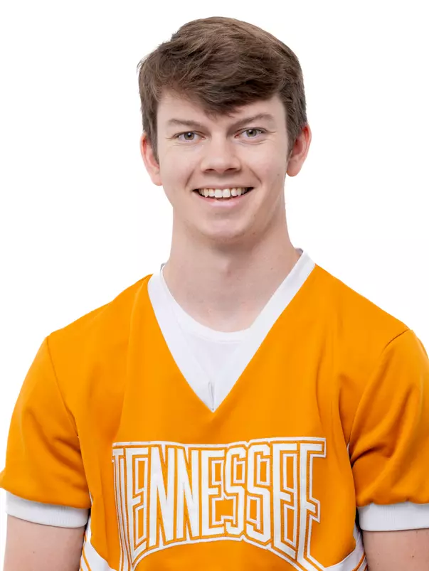 KNOXVILLE, TN - August 14, 2026 - Carter Ross of the Tennessee Volunteers headshot taken in Knoxville, TN. Photo By Andrew Ferguson/Tennessee Athletics