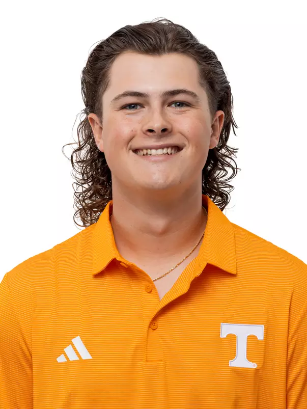KNOXVILLE, TN - August 14, 2026 - Rhyder Short of the Tennessee Volunteers headshot taken in Knoxville, TN. Photo By Andrew Ferguson/Tennessee Athletics