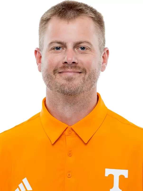 KNOXVILLE, TN - July 28, 2026 - Defensive Analyst Nick Brautigam of the Tennessee Volunteers headshot taken in Knoxville, TN. Photo By Andrew Ferguson/Tennessee Athletics