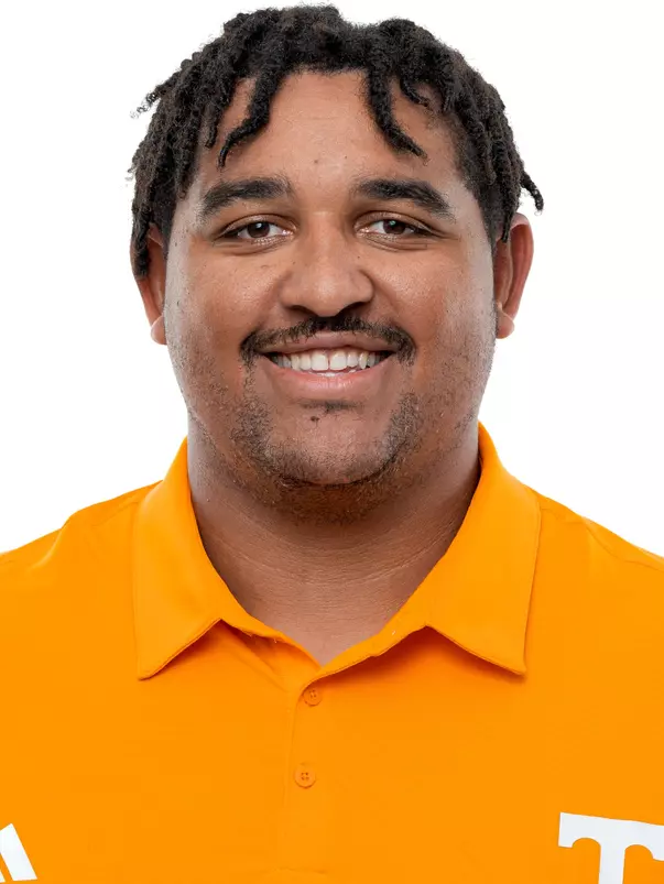 KNOXVILLE, TN - July 28, 2026 - Defensive Assistant Lorenzo Neal of the Tennessee Volunteers headshot taken in Knoxville, TN. Photo By Andrew Ferguson/Tennessee Athletics