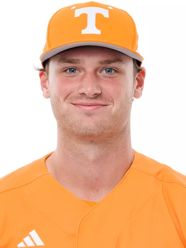 KNOXVILLE, TN - September 22, 2026 - Catcher Levi Clark #16 of the Tennessee Volunteers headshot taken in Knoxville, TN. Photo By Kate Luffman/Tennessee Athletics