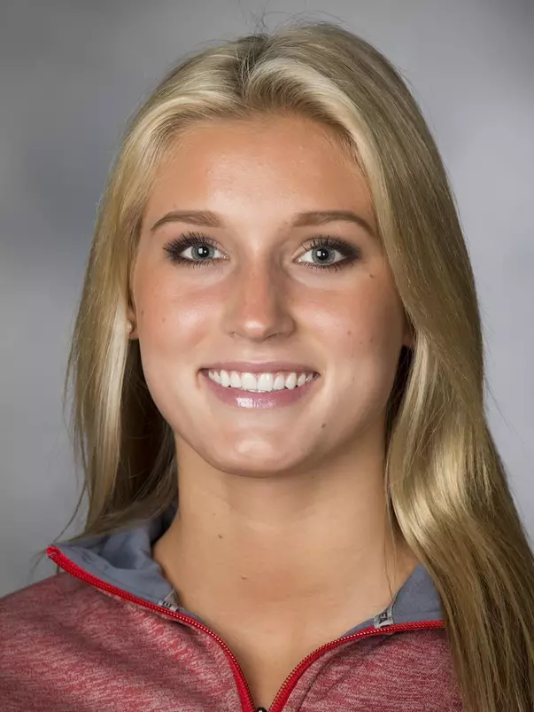 Sophia Shaver Headshot