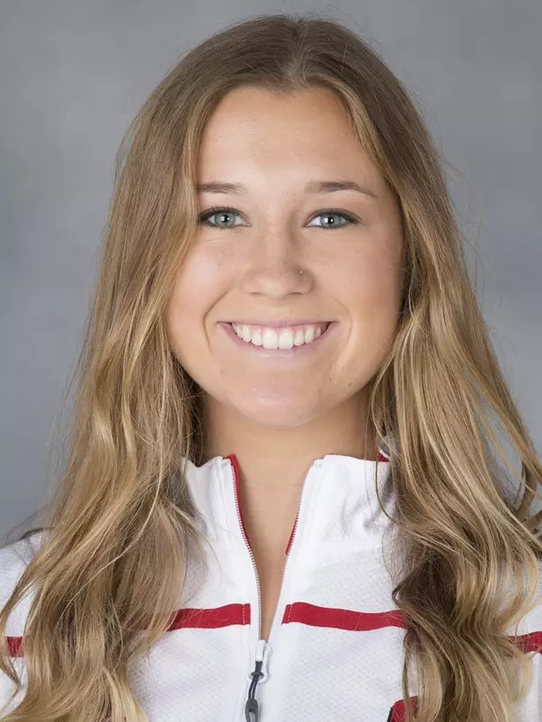 Samantha Arents headshot