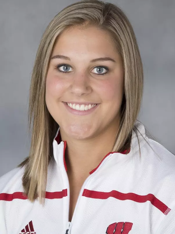 Ashley Van Zeeland headshot