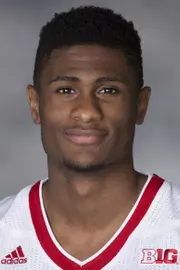 Riley Dearring Head Shot