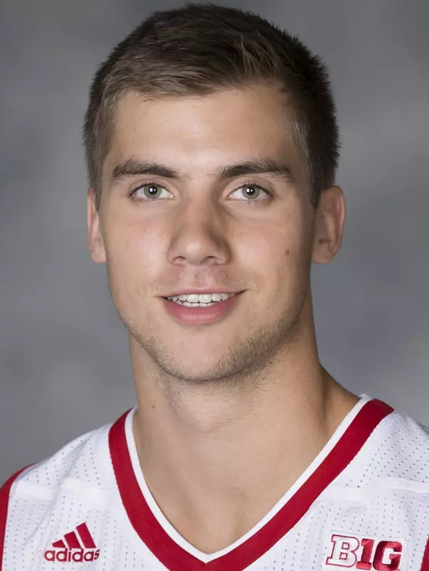 Alex Illikainen Head Shot