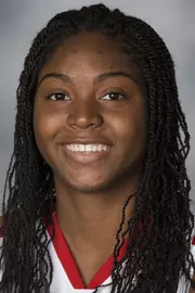 Elizabeth Toye Head Shot