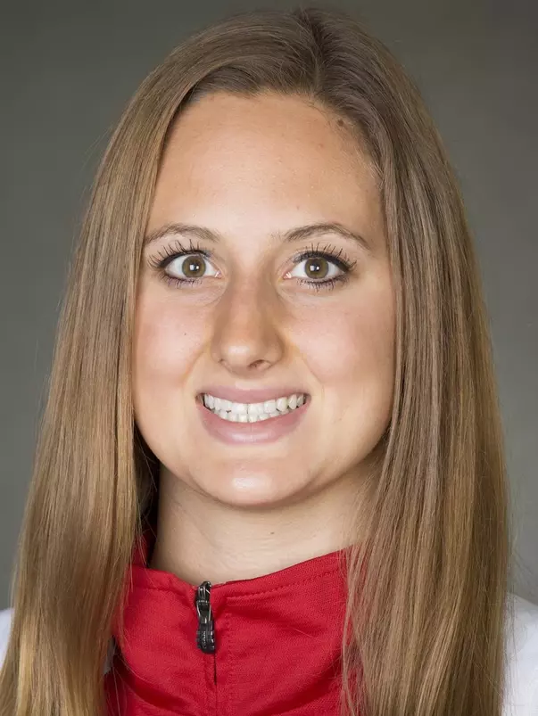 Madeline Hazle Headshot