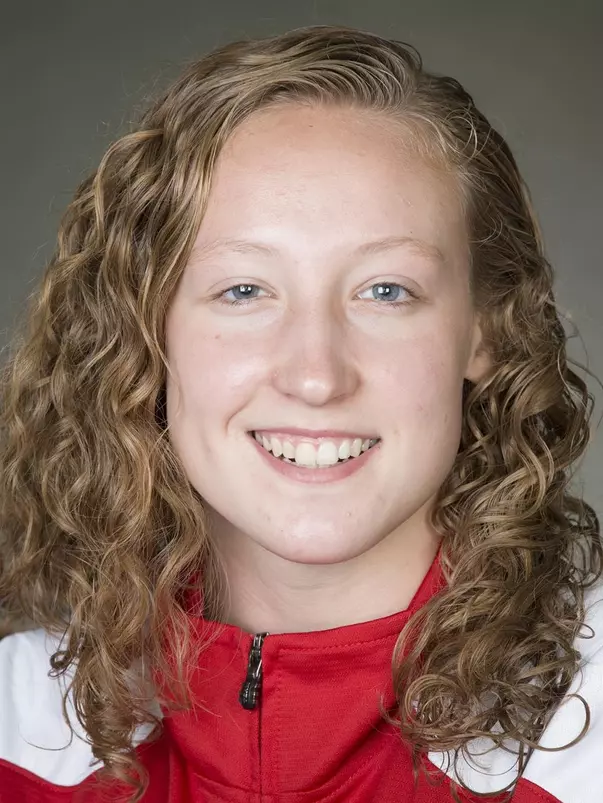 Abby Jagdfeld Headshot