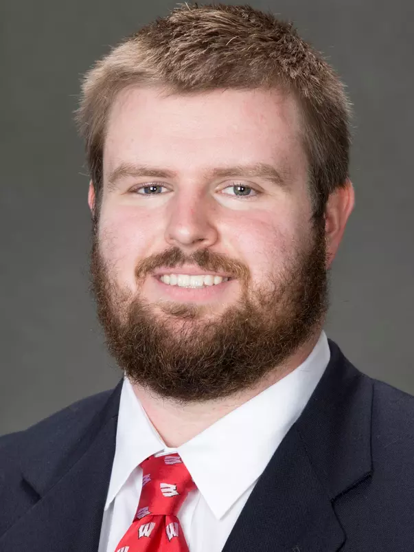 Dan Voltz headshot 2015