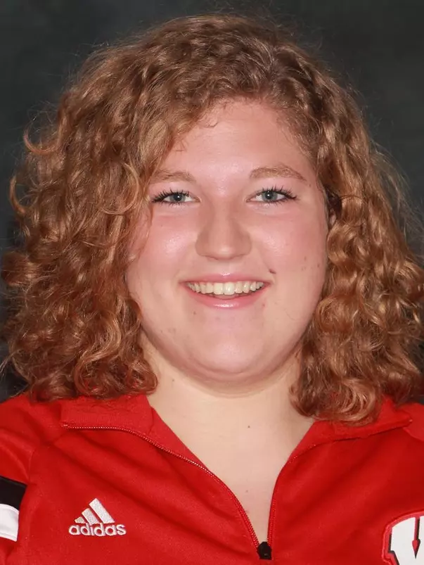 Hanna Barton Headshot