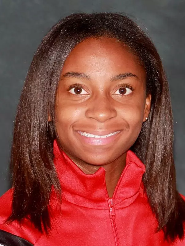 Dominique Lewis Headshot