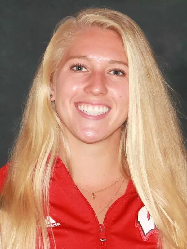 Emma Reifel Headshot