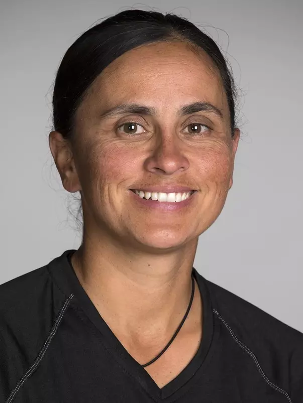 Tina Samara headshot