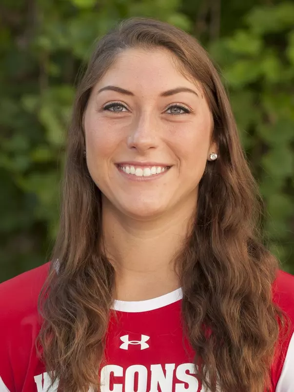 Lauren Carlini 2016 head shot