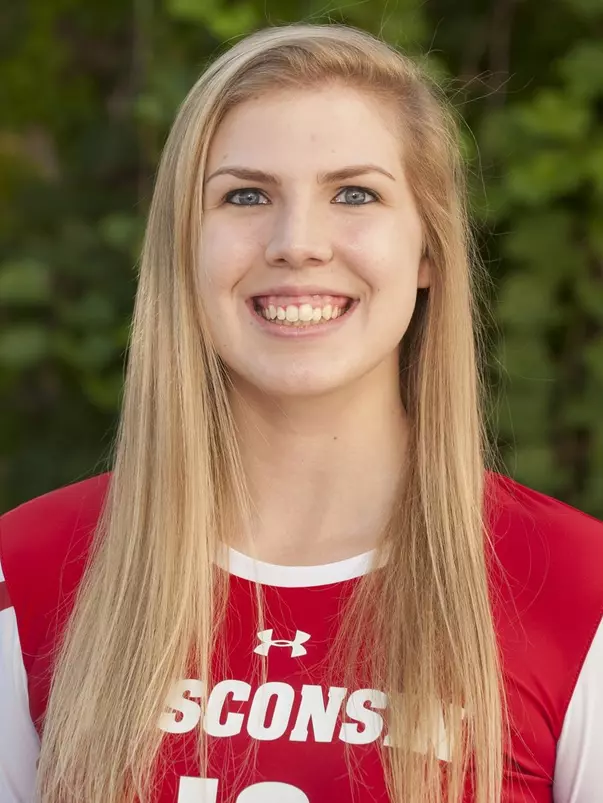 Julia Saunders 2016 head shot