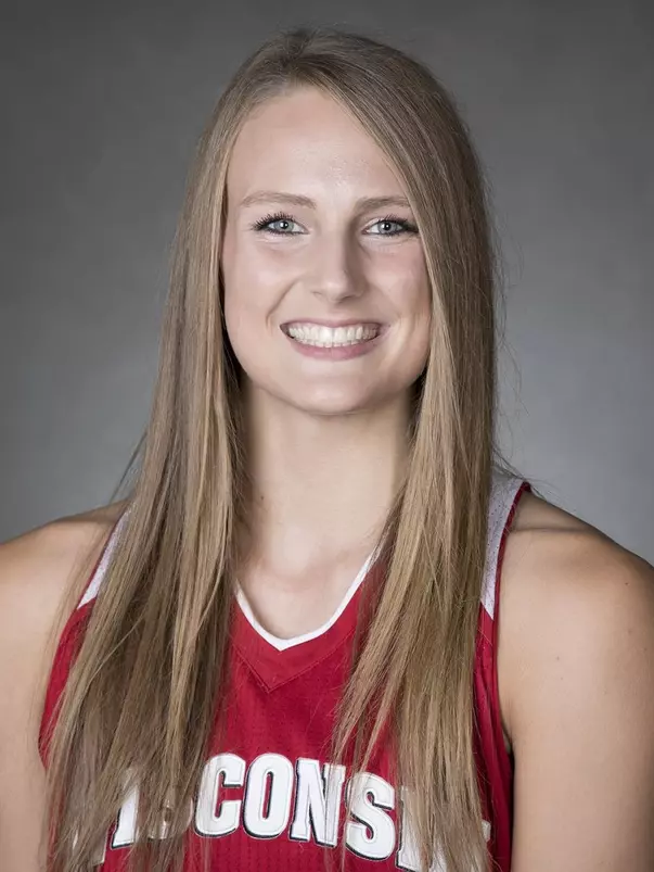 Grace Mueller 2016 head shot