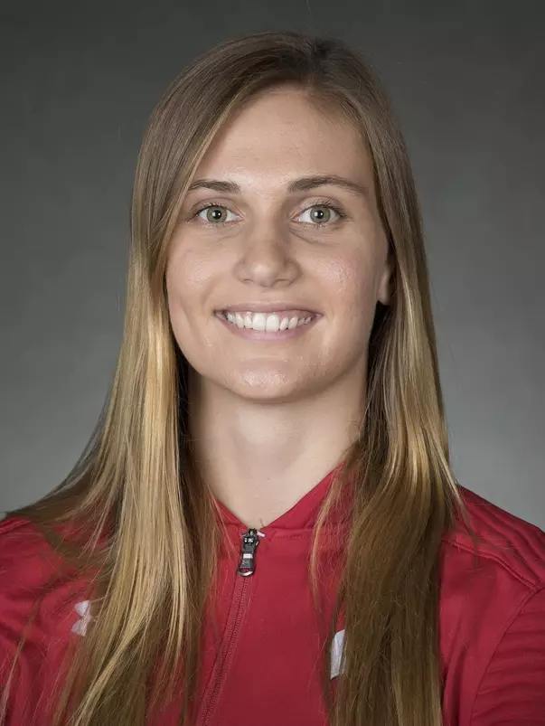 Maria Carlson Headshot